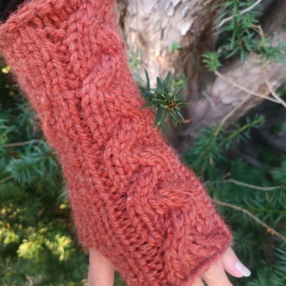 Handmade Sustainable Thick Fingerless Knit Gloves ArmWarmer Gift - Picture 8 of 9
